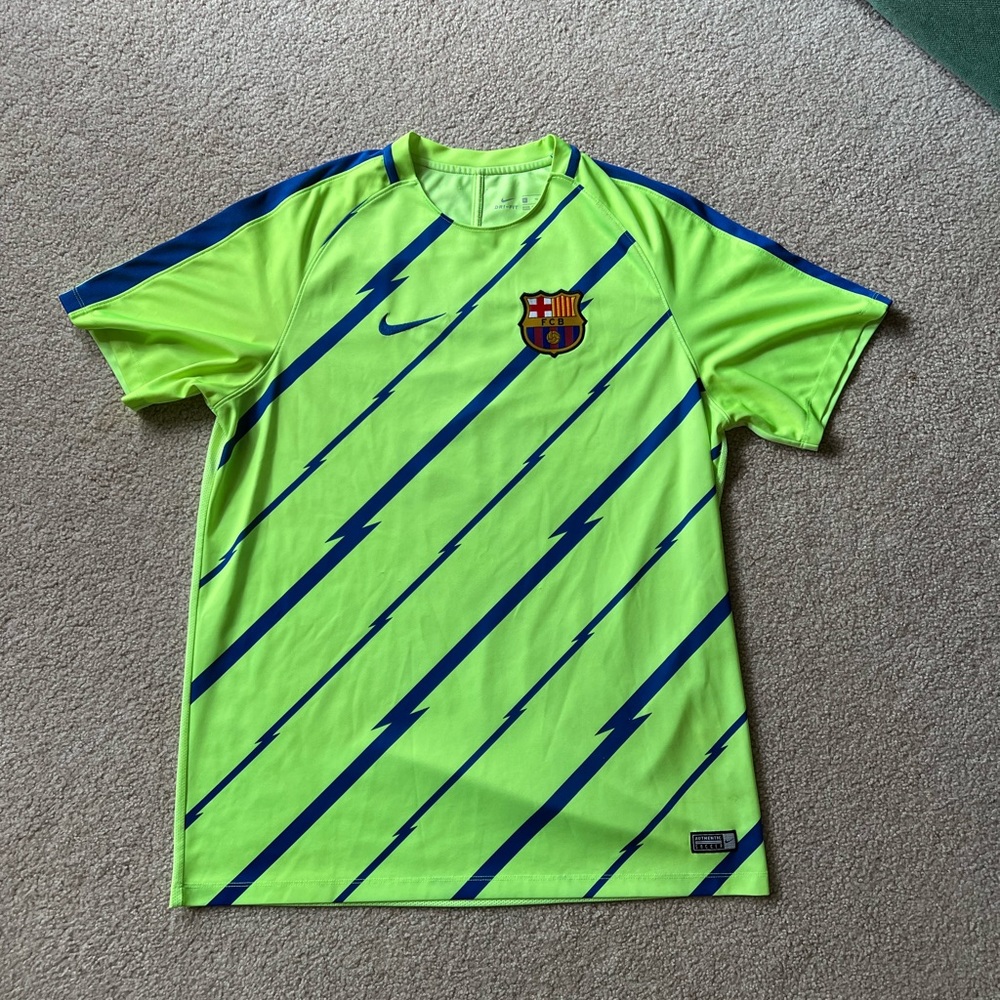 Nike size XL Dry-Fit soccer Barcelona jersey